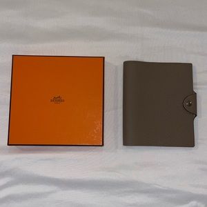 HERMES CALF SKIN PM UYLSSE NOTEBOOK ETOUPE NEW WITH BOX